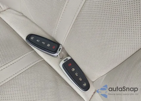 2013 Lincoln Mks из США, поврежденный, VIN 1LNHL9DK2DG612302